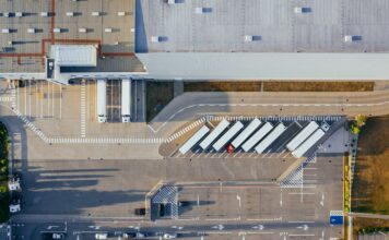 Milieuvriendelijk Vervoer dankzij Efficiënte Routeplanning in Transport en Logistiek